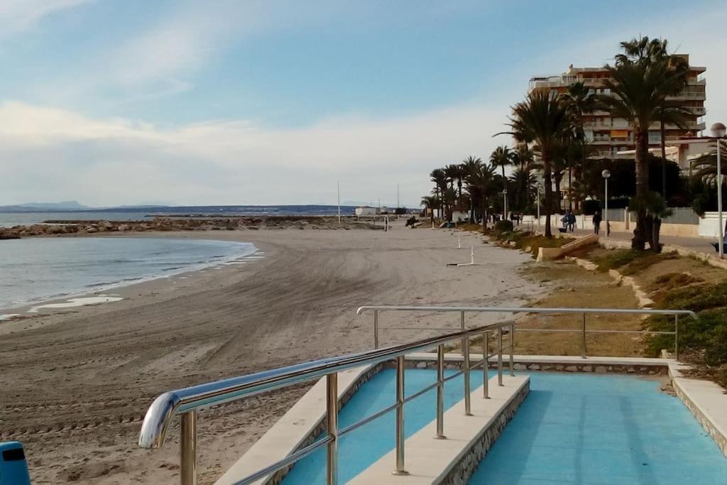 Wendy Y Antonio.Alicante- Santa Pola- Piscina/Playa Exterior photo