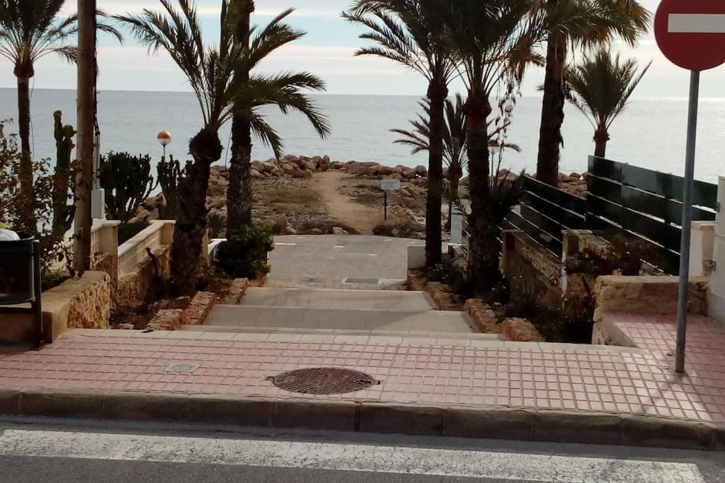 Wendy Y Antonio.Alicante- Santa Pola- Piscina/Playa Exterior photo